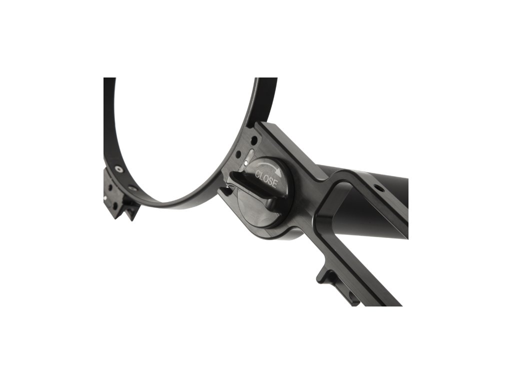 Detail aretačného mechanizmu s ergonomickým otočným voličom a vizuálnym indikátorom polohy 'CLOSE' pre bezpečnú fixáciu.