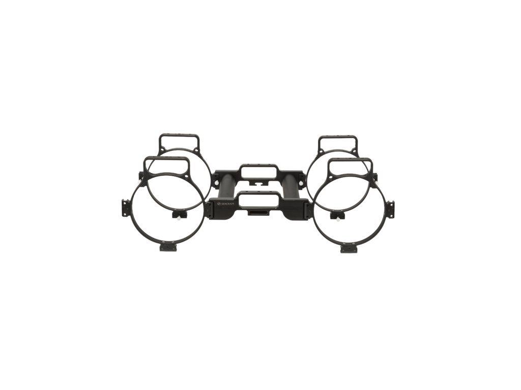 Čelný profil plošiny s dôrazom na symetrické rozloženie upevňovacích bodov a optimalizovanú hydrodynamickú stopu.