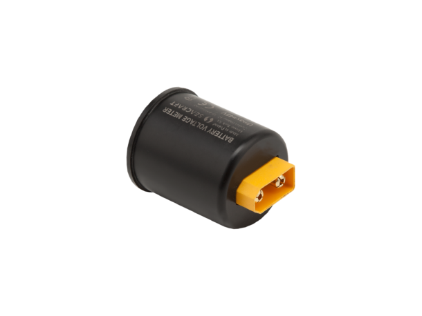 Pohľad na kompaktné valcové puzdro prístroja s vyznačenou certifikáciou CE a maximálnym vstupným napätím 48V.