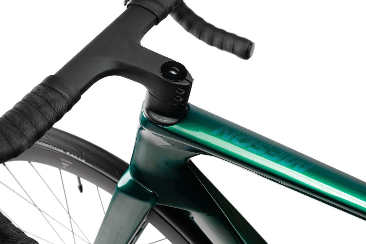 Isaac-Meson-jade-green-integrace