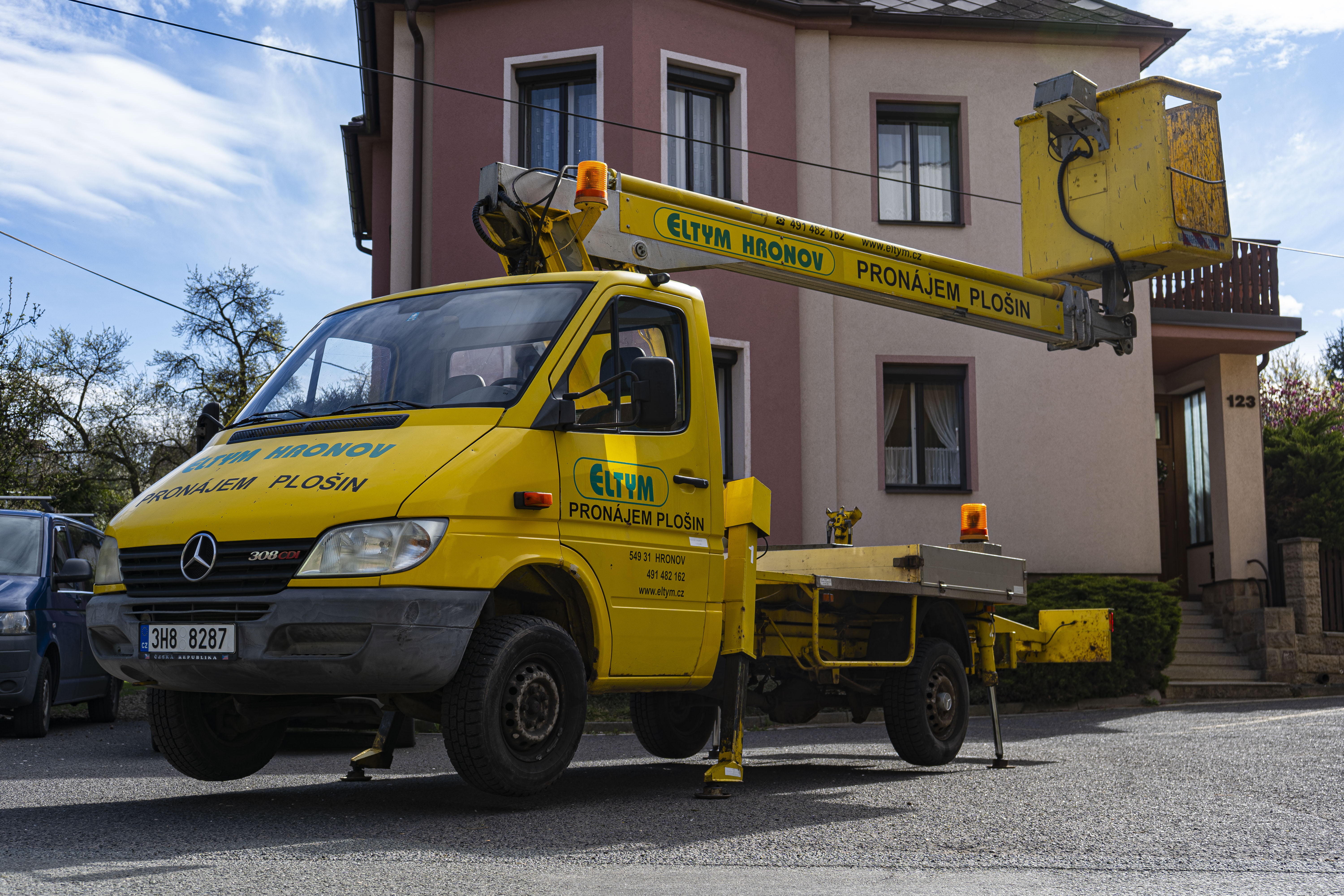 Automobilová plošina ELTYM