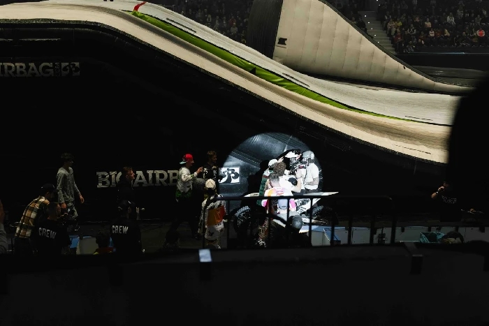 FMX show se Stark VARG