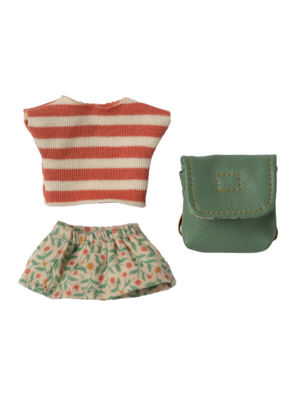 COLOURBOX69924916 png