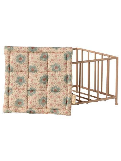 COLOURBOX69923704 png