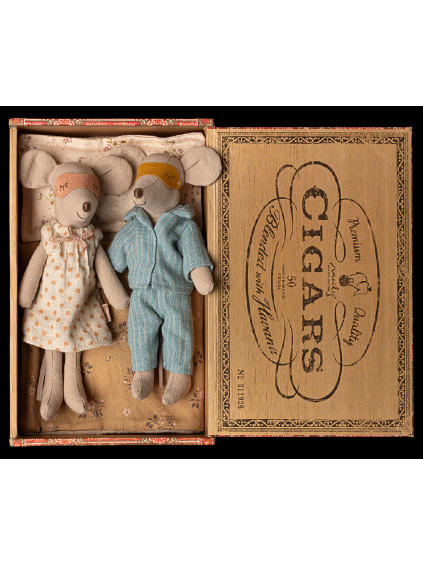 COLOURBOX68267961 png