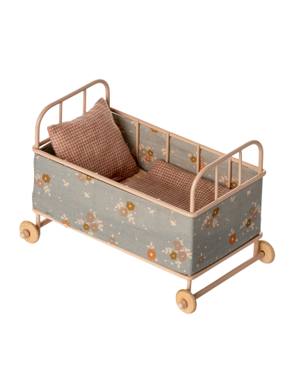 COLOURBOX68268114 png