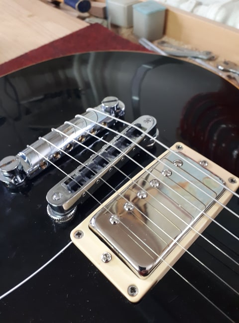Graphtech Saddles