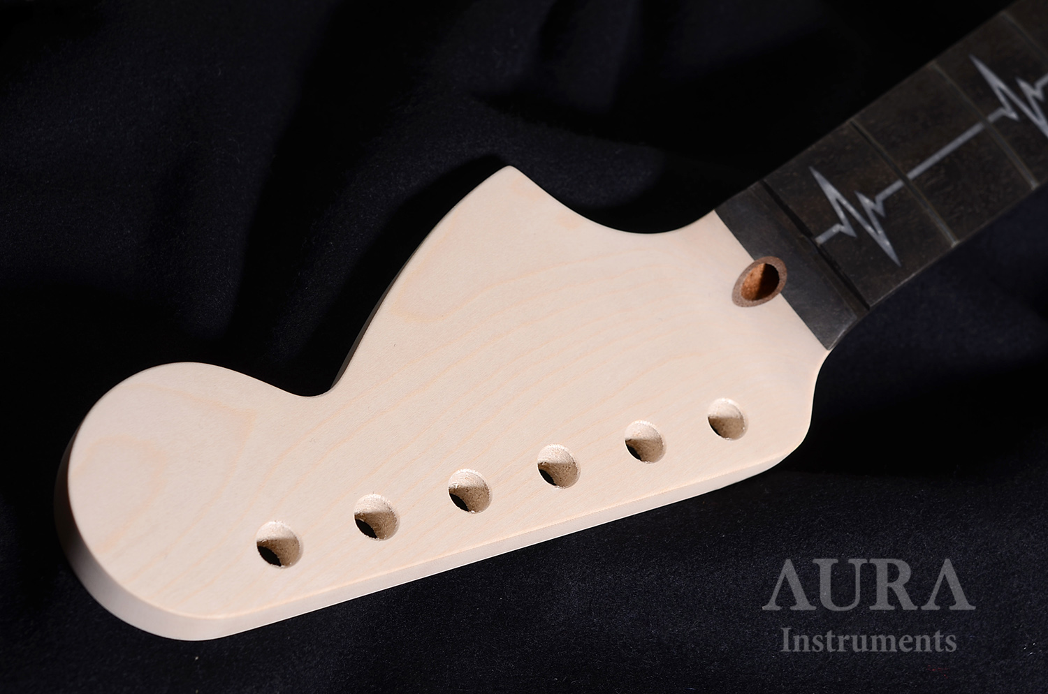Custom Guitar Fretboard - Heartbeat 3