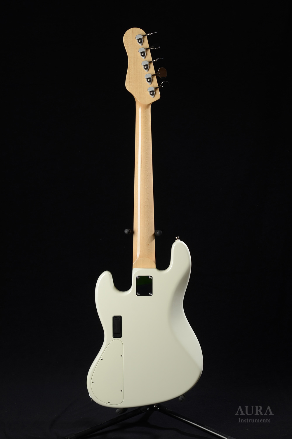 Handmade Aura Jazz Bass FG detail 2