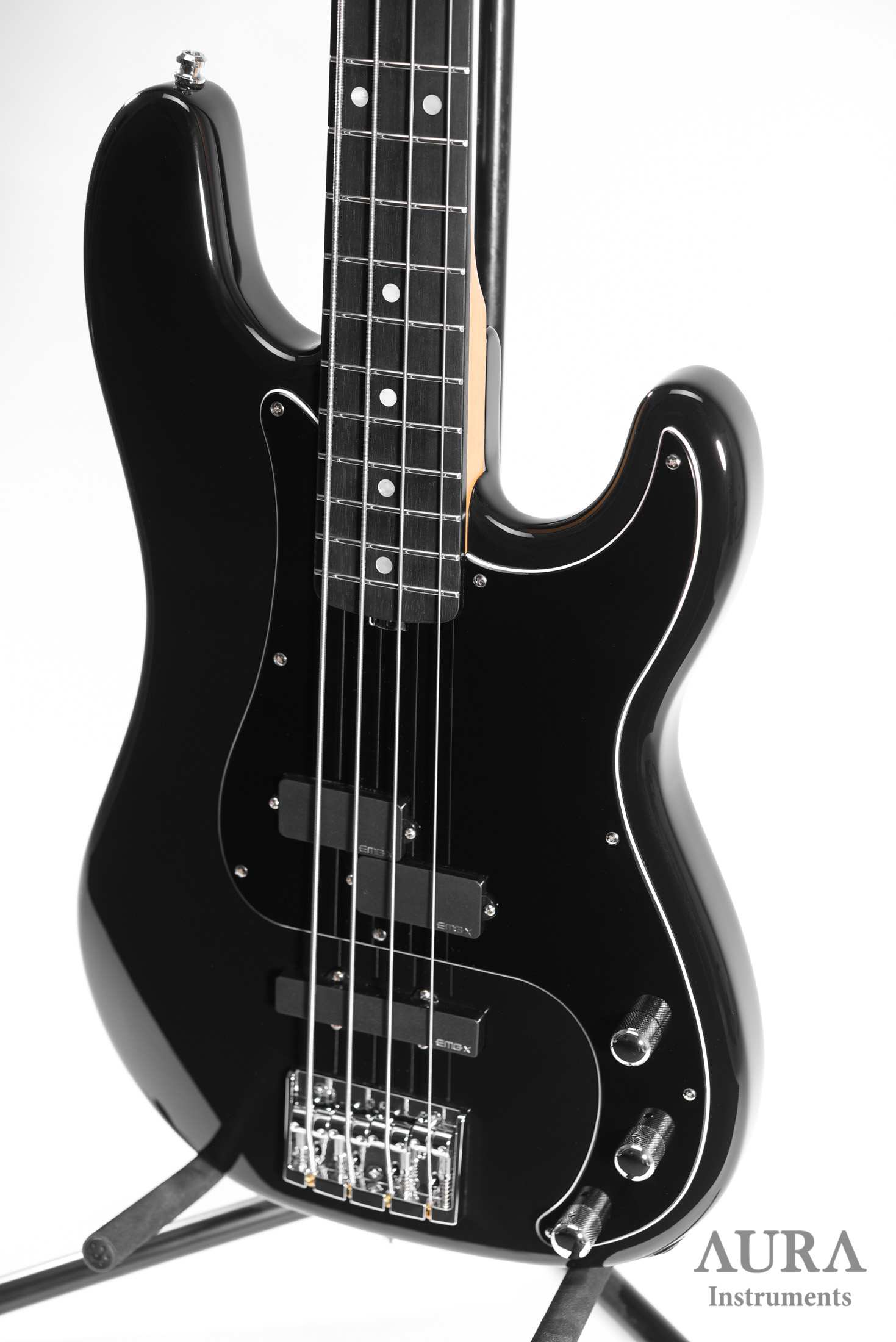Bassguitar Aura Black Mirror 4 detail 2