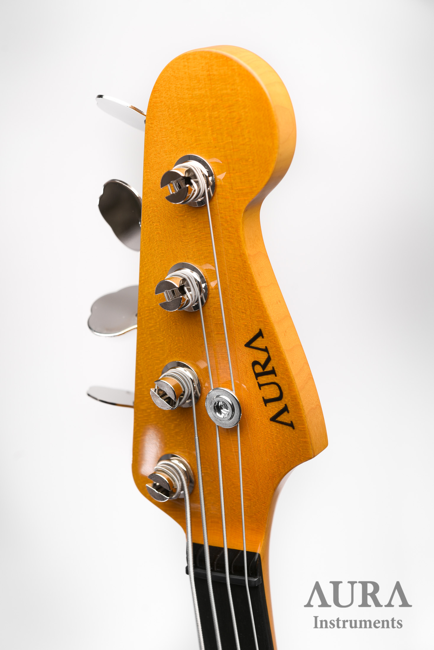 Bassguitar Aura Black Mirror 4 detail 3