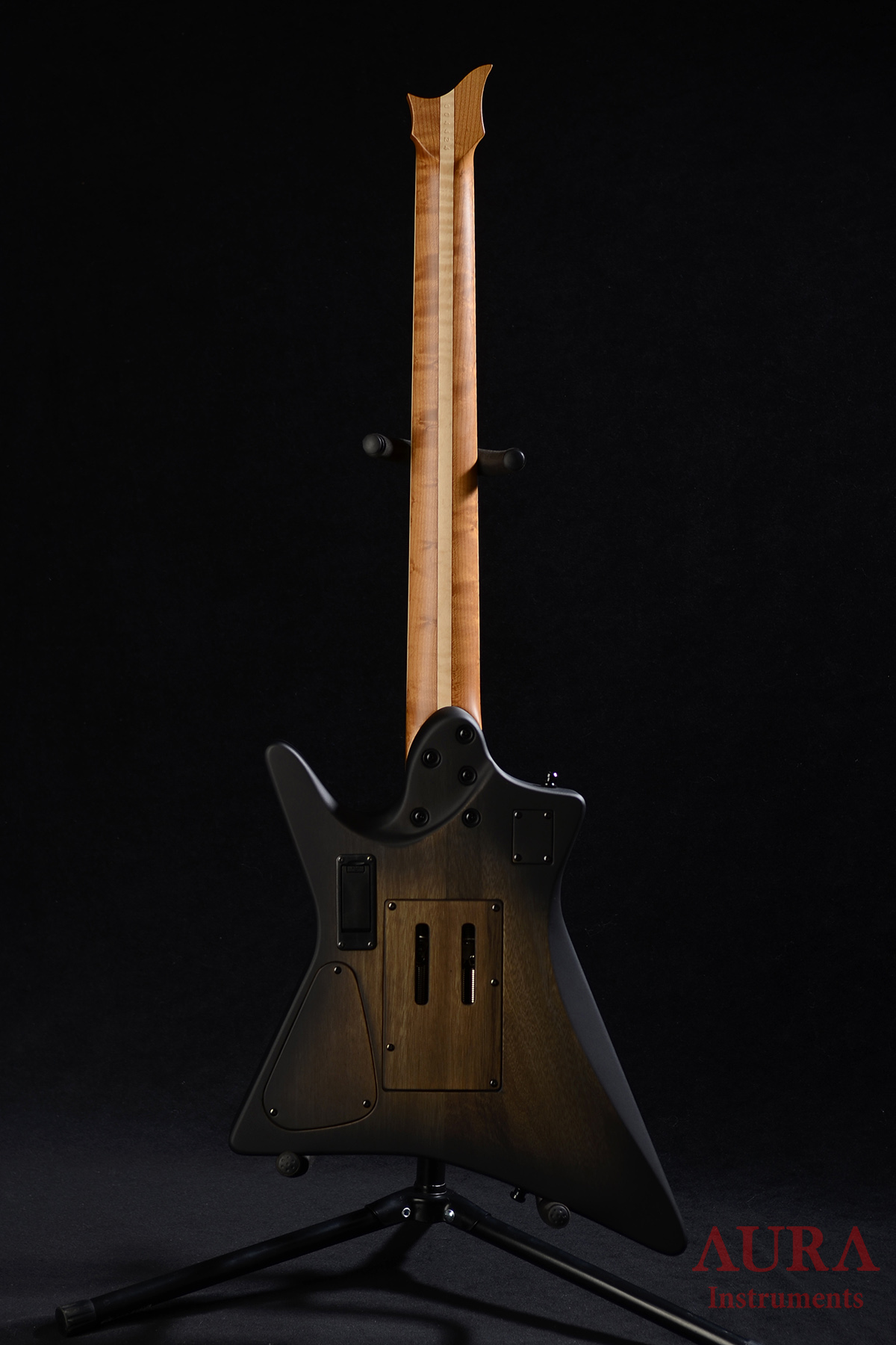 Handmade Aura Headless Explorer Guitar detail 1