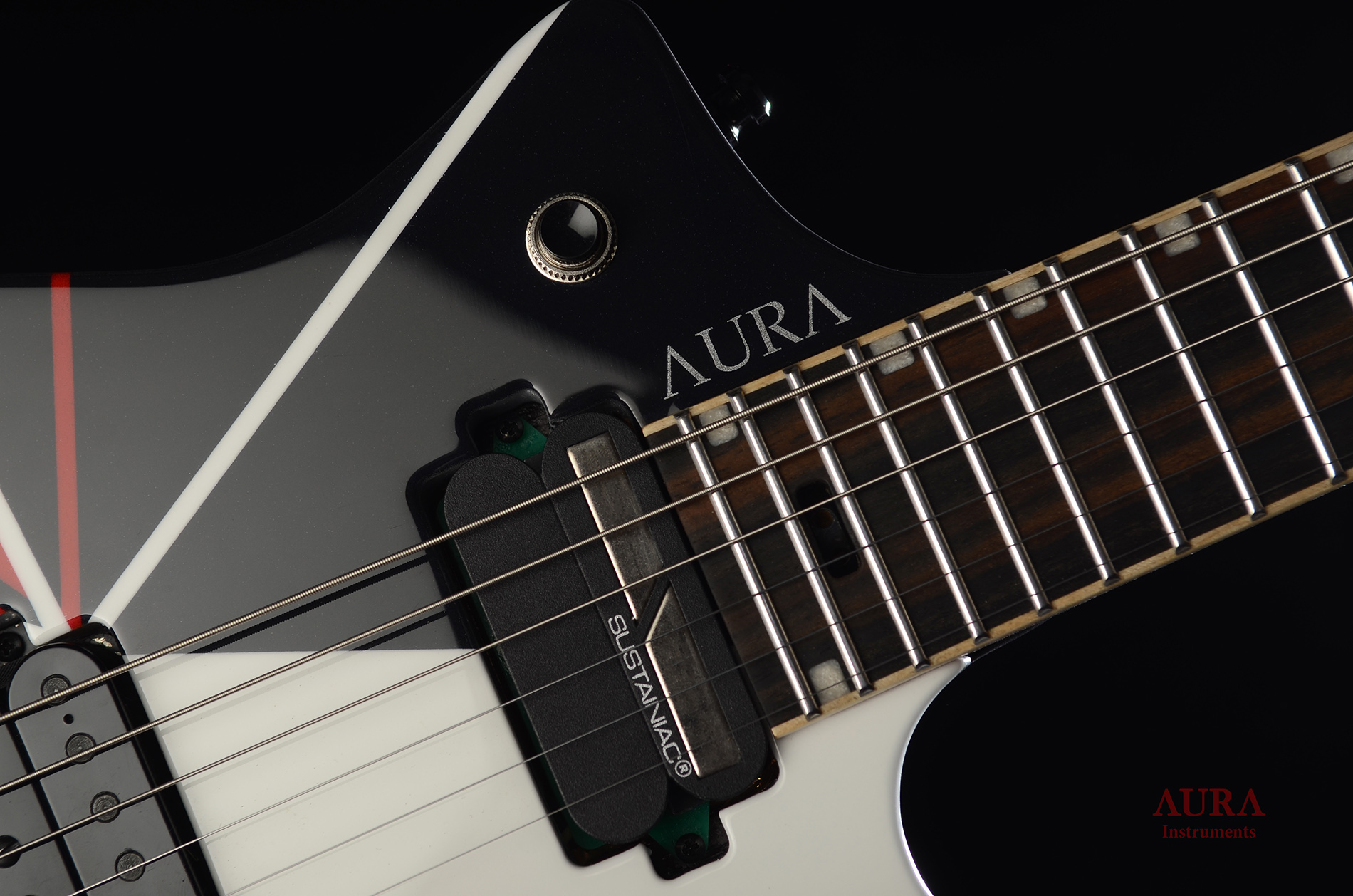 Handmade Aura Headless Explorer Guitar detail 5