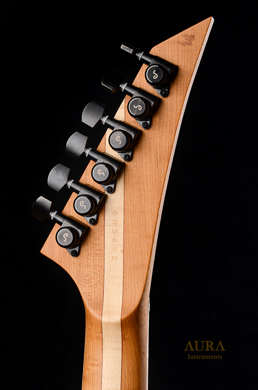 Electric guitar Aura The Sulfur detail 6