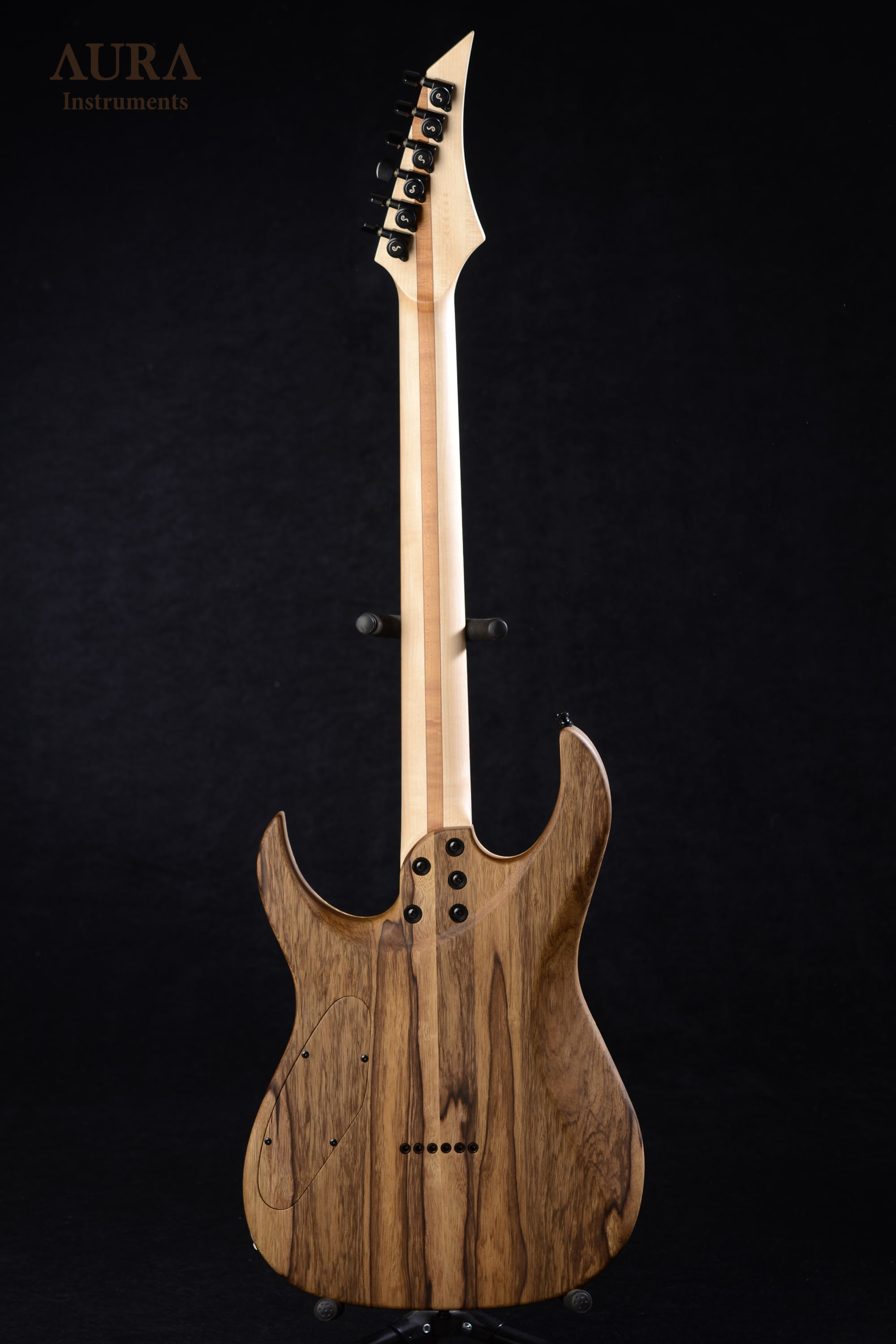 Electric guitar Aura The Crusher detail 1