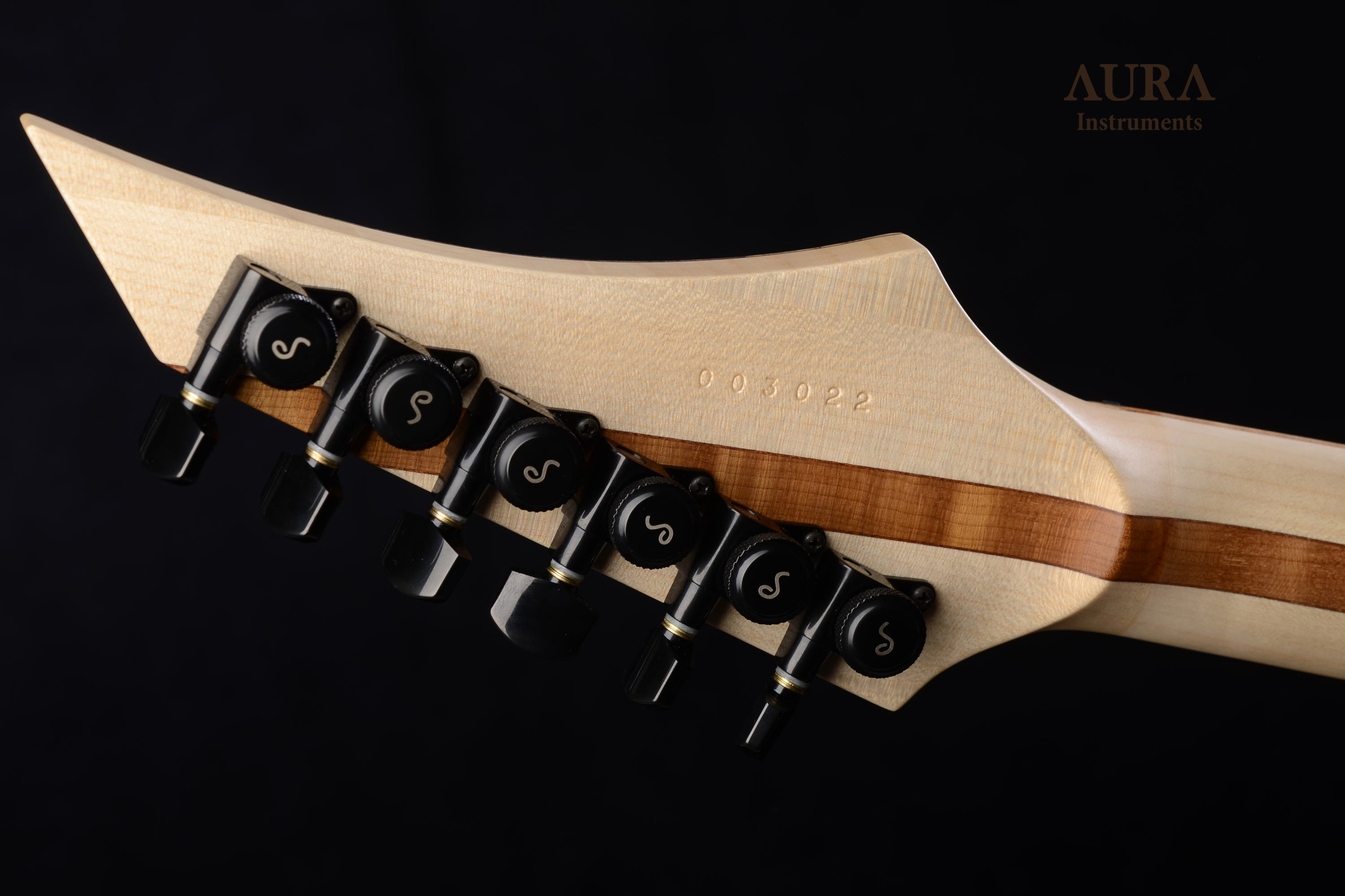 Electric guitar Aura The Crusher detail 5