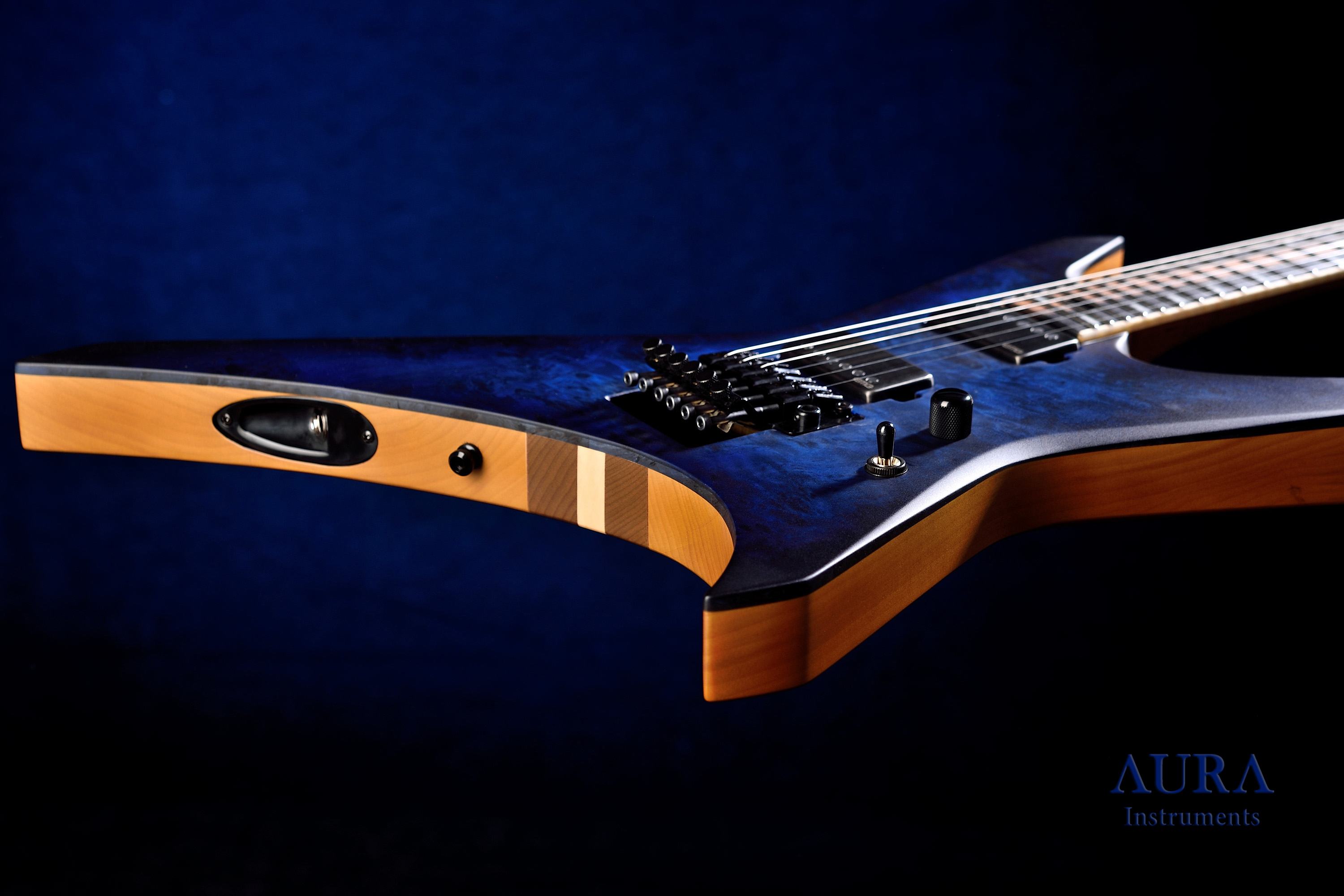 Electric guitar Aura Warrior detail 2