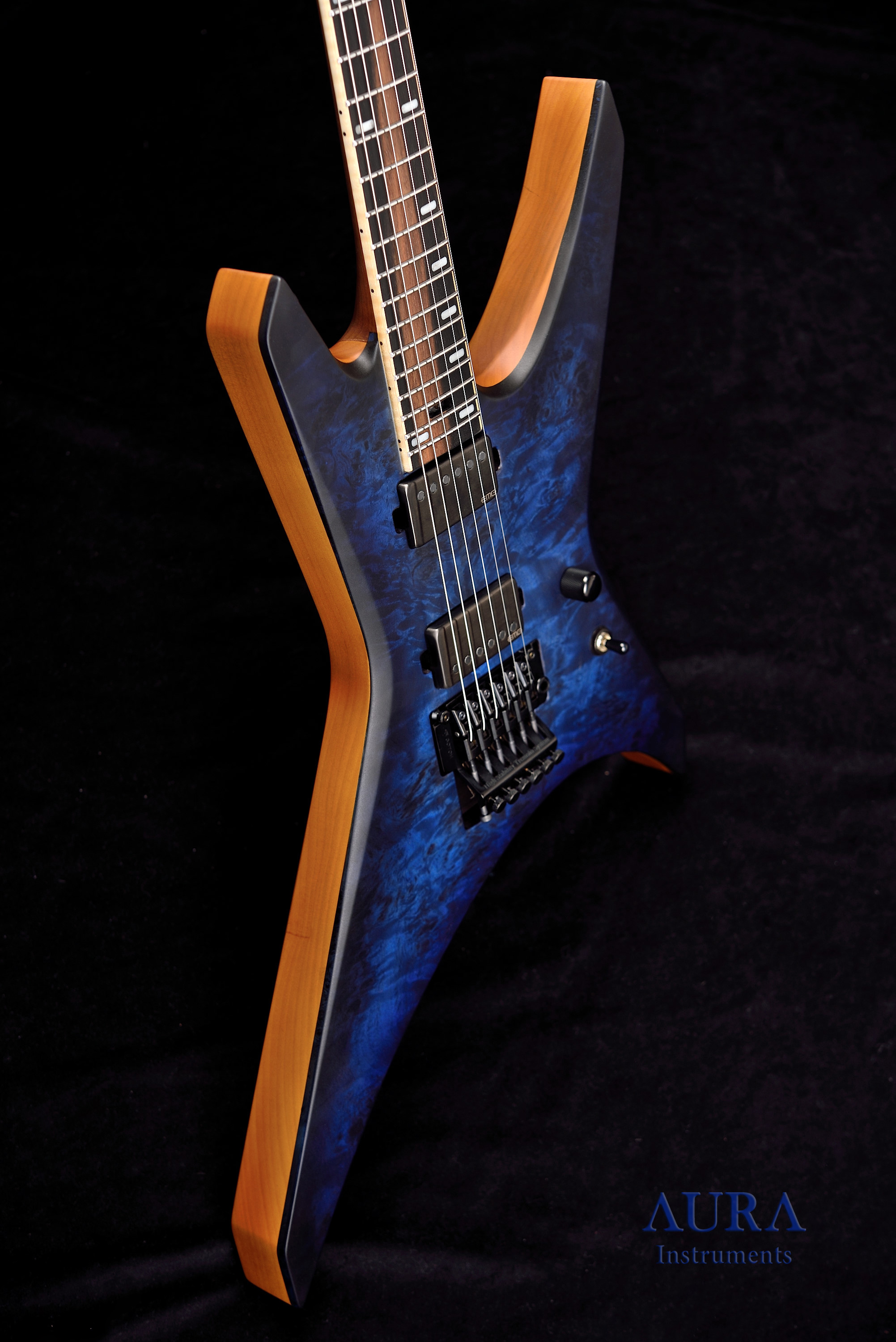 Electric guitar Aura Warrior detail 14
