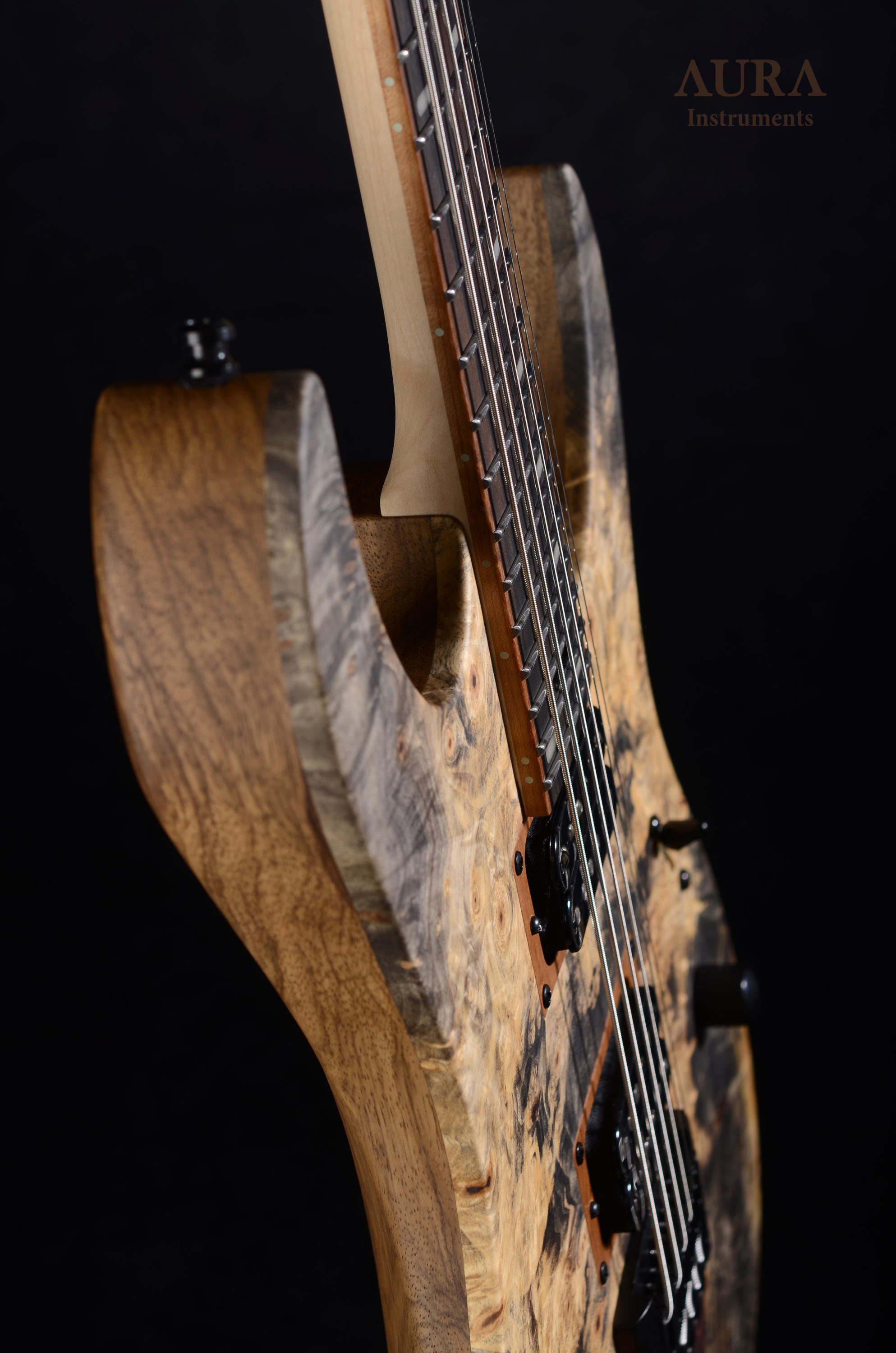Electric guitar Aura The Crusher detail 11