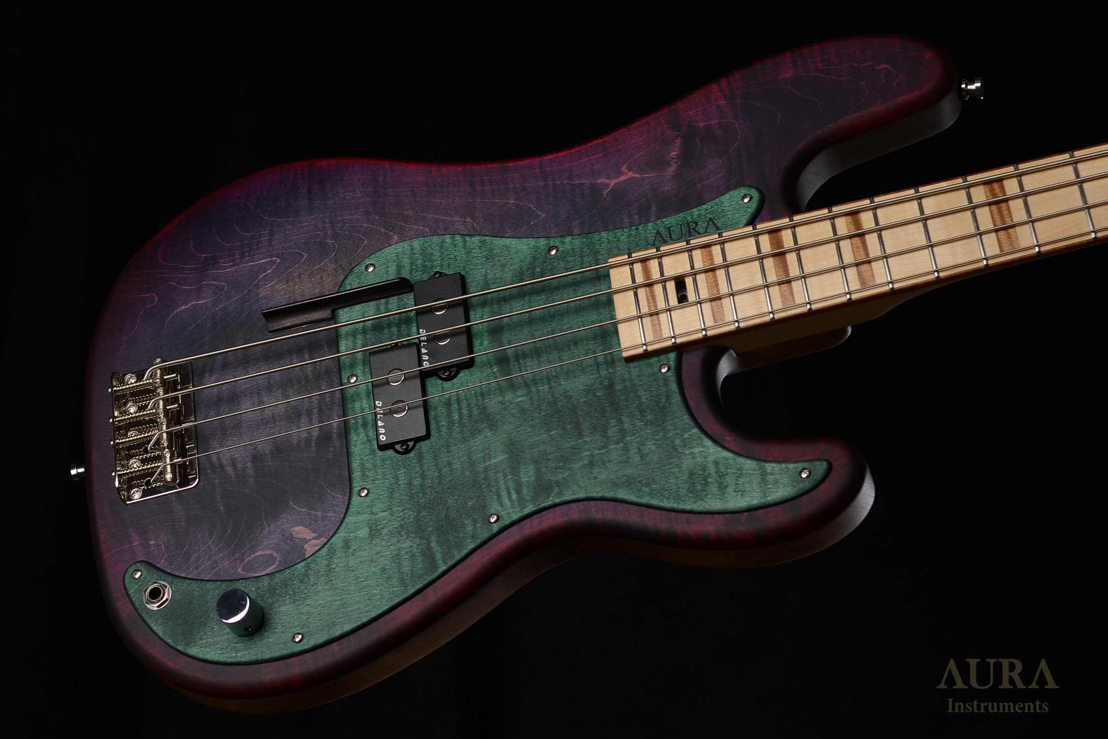 Handmade Aura P-Bass PK detail 3