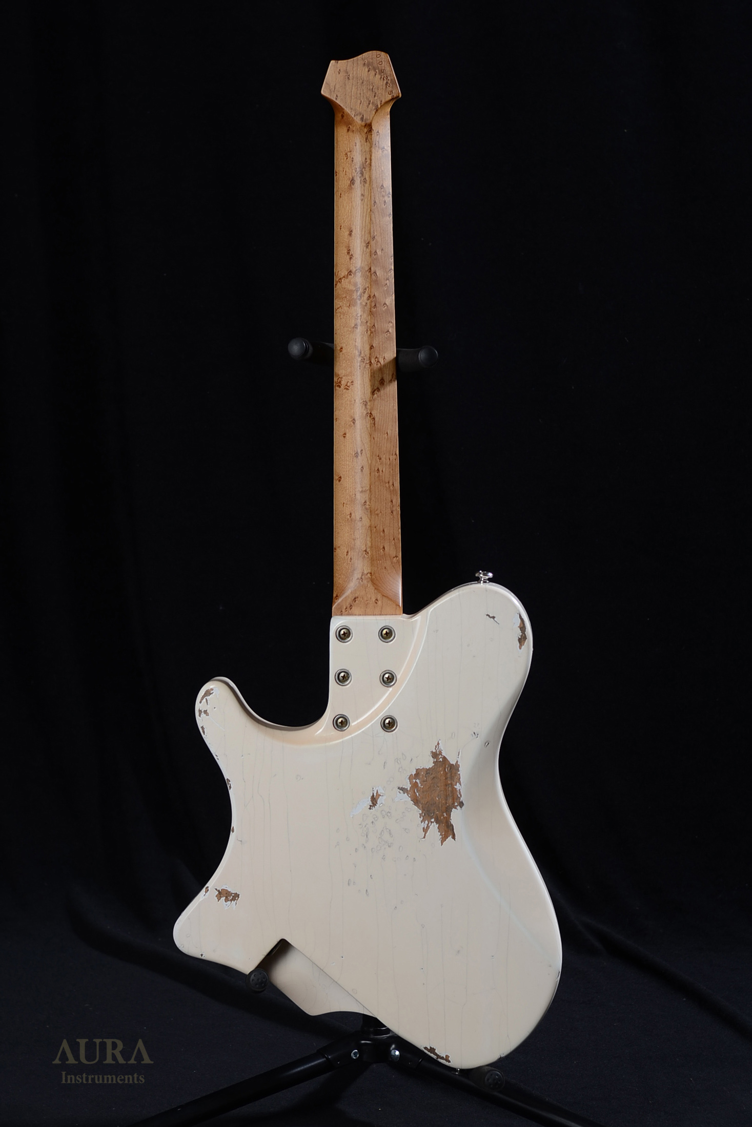 Handmade Aura T-Fusion Headless Guitar detail 2