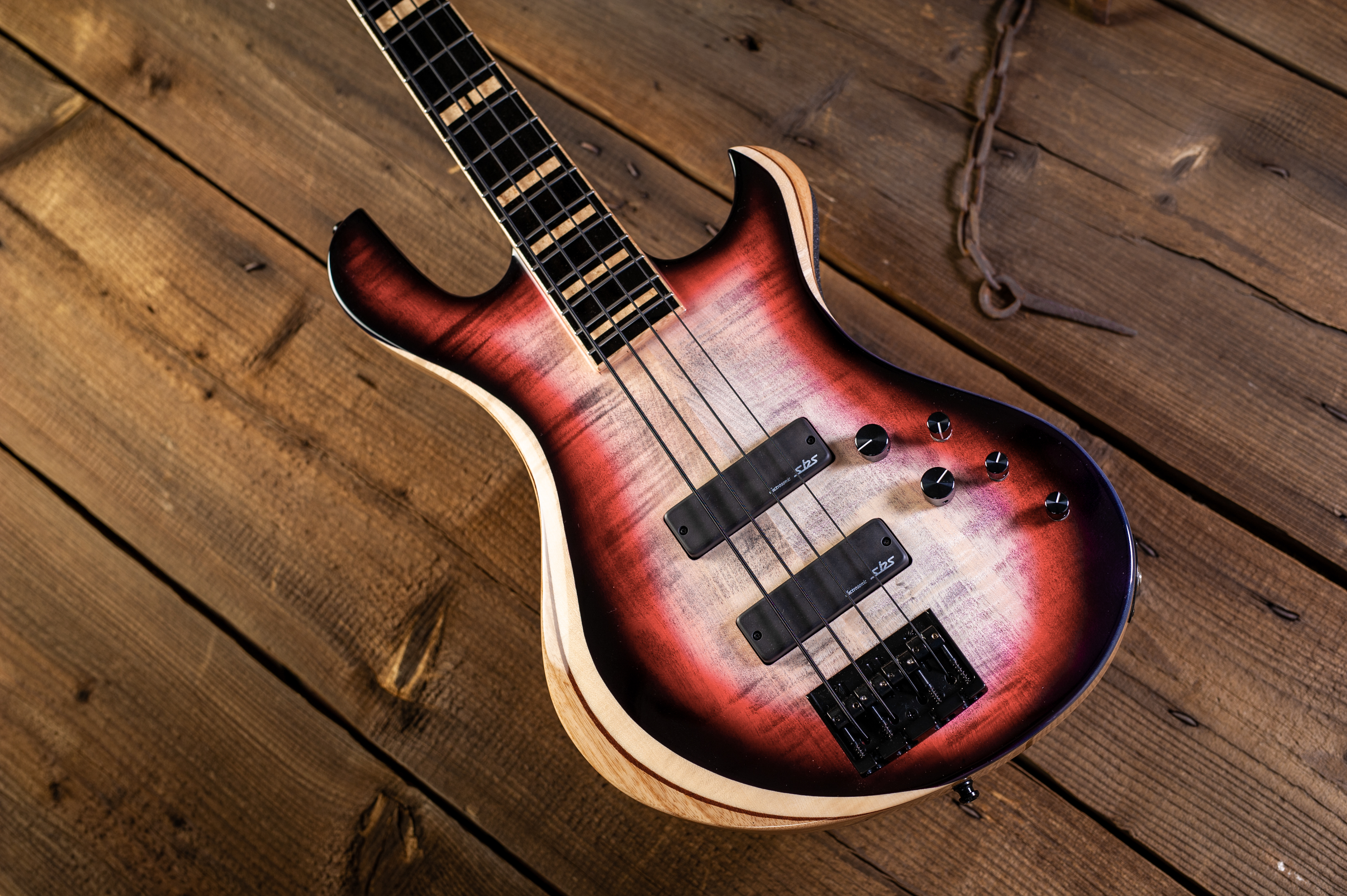 Bass guitar Aura 4 ProBass detail 5
