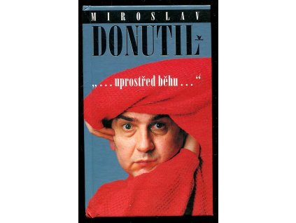 233559 uprostred behu