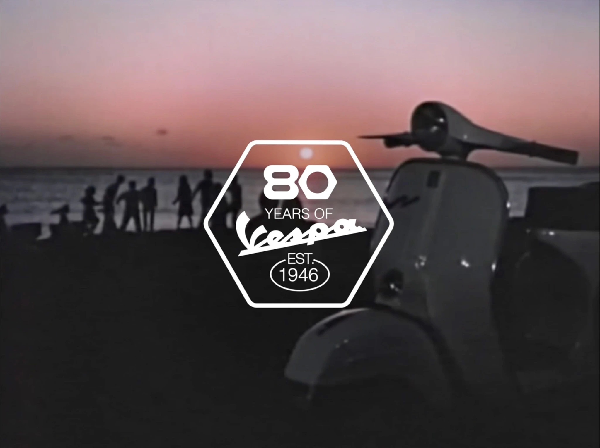 VESPA SLAVÍ 80 LET