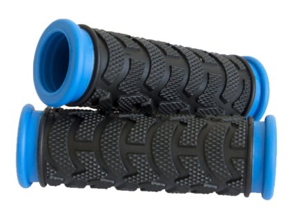 606311 491 YUM black blue