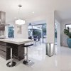 Díky použitému materiálu se hodí do každého moderního interiéru