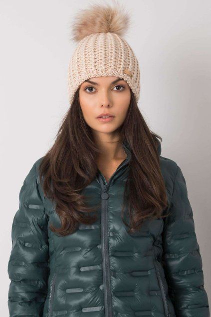 Béžová pletená čepice se střapcem (Velikost UNI)