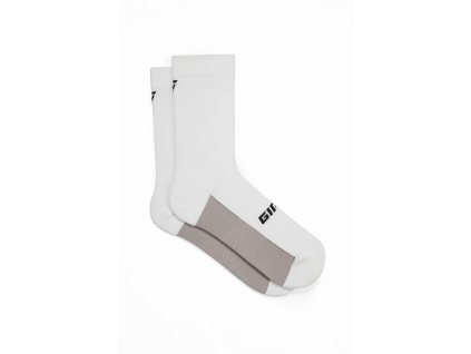 GIANT INSTINCT SOCKS WHITE