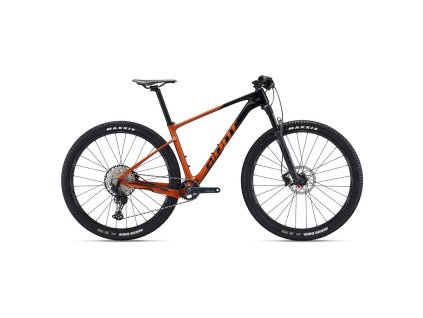 Giant XTC Advanced 29 2 L Black/Amber Glow