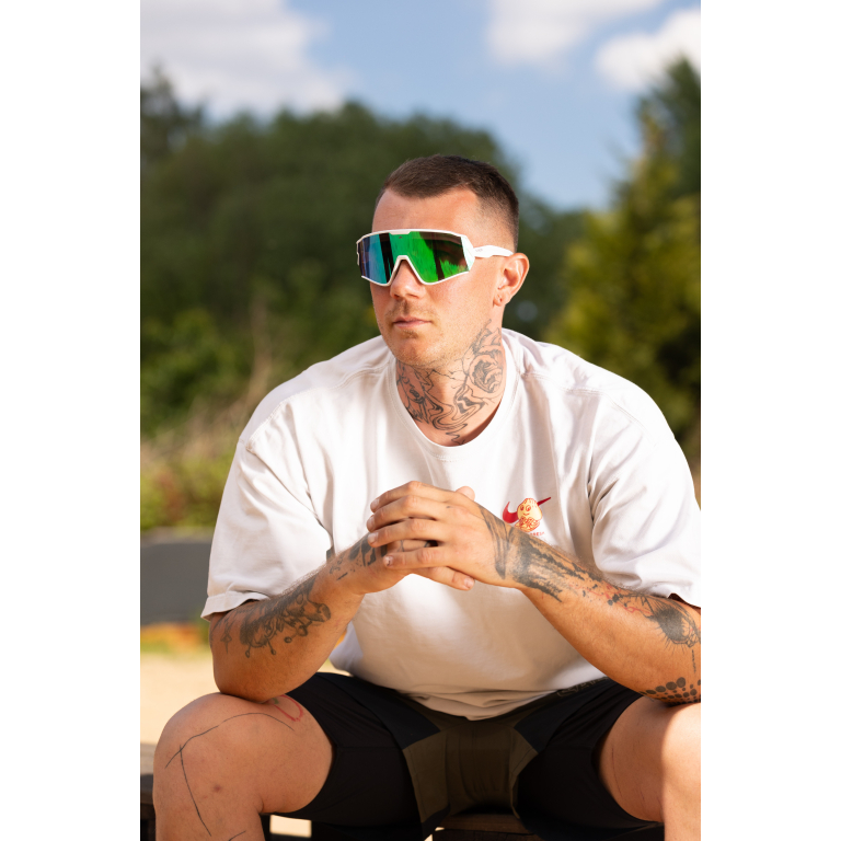 NANDEJ ACTION - White/ green