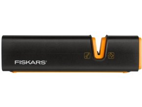 Fiskars Ostřič nožů a seker Xsharp