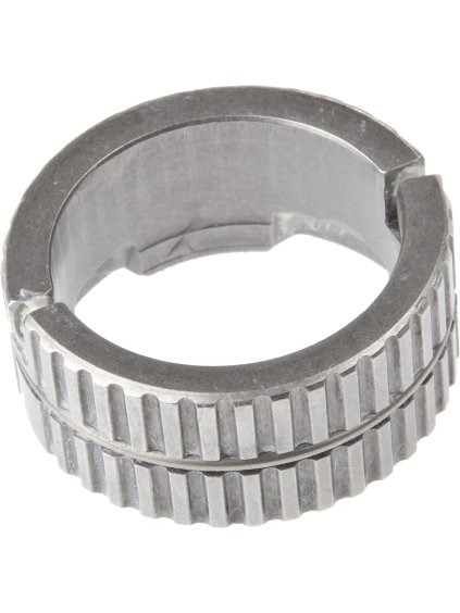 Y33R90600