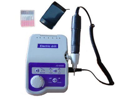 BR%C3%9ASKA%20NA%20NECHTY%20JD8500%2065W