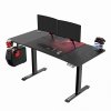 ULTRADESK Herní stůl LEVEL V2 RED, 140x68cm, 72-117cm, elektricky nastavitelná výška, s XXL podložkou pod myš, držák sluchátek i n