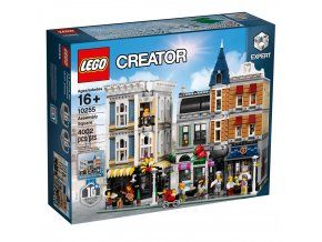 LEGO® Creator 10255 Assembly Square  + volná rodinná vstupenka do Muzea LEGA Tábor v hodnotě 590 Kč