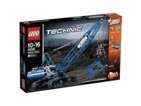 LEGO® TECHNIC 42042 Pásový jeřáb  + volná rodinná vstupenka do Muzea LEGA Tábor v hodnotě 590 Kč