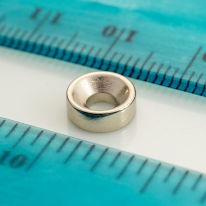 Neodymový magnet válec s dírou pro šroub se zápustnou hlavou pr.8 x 6/3,4 x 3-M3-N-80 °C, VMM4-N35 (Počet kusů 1 ks)