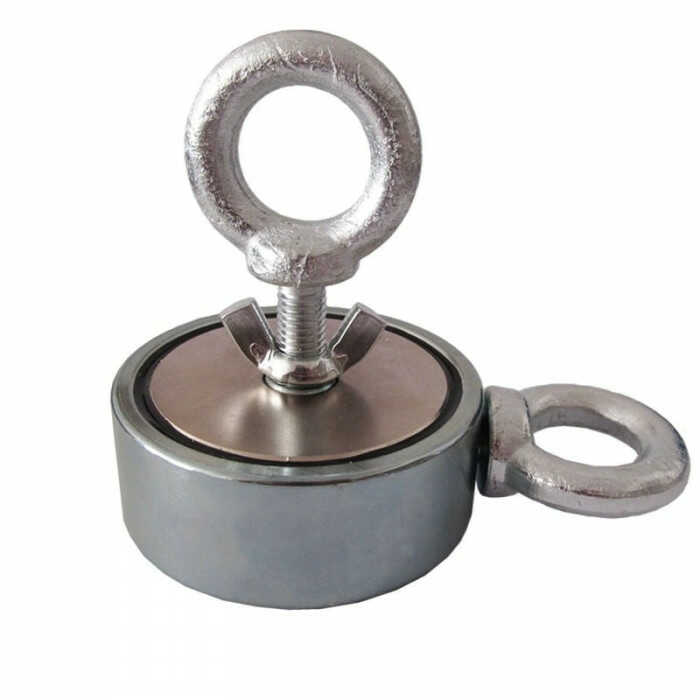 Magnet fishing