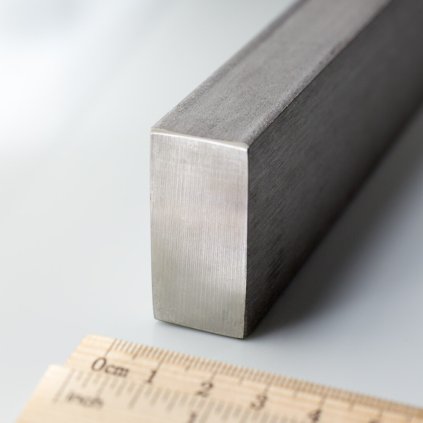4450 nerezova ocel plocha pasovina 40 x 20 mm valcovana delka 1 m 1 4301
