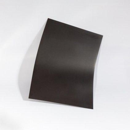 Magnetická fólie A4 (297x210 mm)  1,5 mm - černá - bez povrchové úpravy (Počet kusů 1 ks)