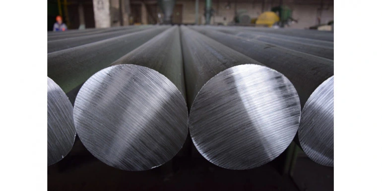 Je hliník magnetický?