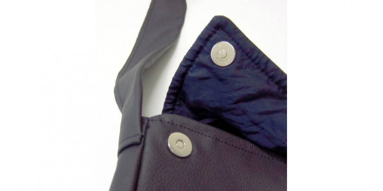 Magnetické zapínání na kabelky