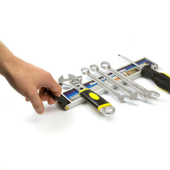 Bande magnétique pour outils