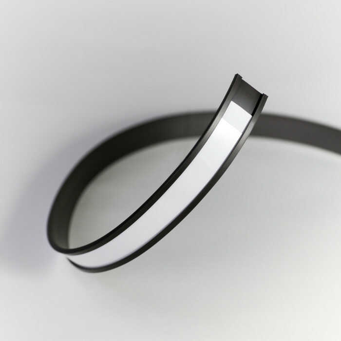 Étiquette magnétique