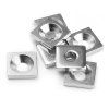 4633 2 ocelovy protikus 15 x 15 x 3 mm s dirou pro sroub