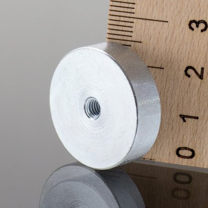 1099 magneticka cocka pr 25 x vyska 7 mm s vnitrnim zavitem m4 6h